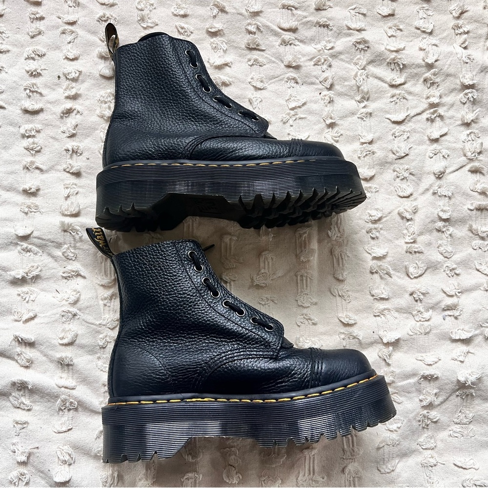 Dr Martens Sinclair Milled Napa Boots - Women’s 38 - Picture 3 of 7